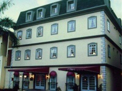Hotel Deville Ciudad de Panamá