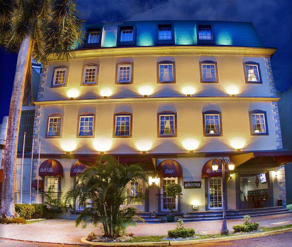 Deville Hotel 4*